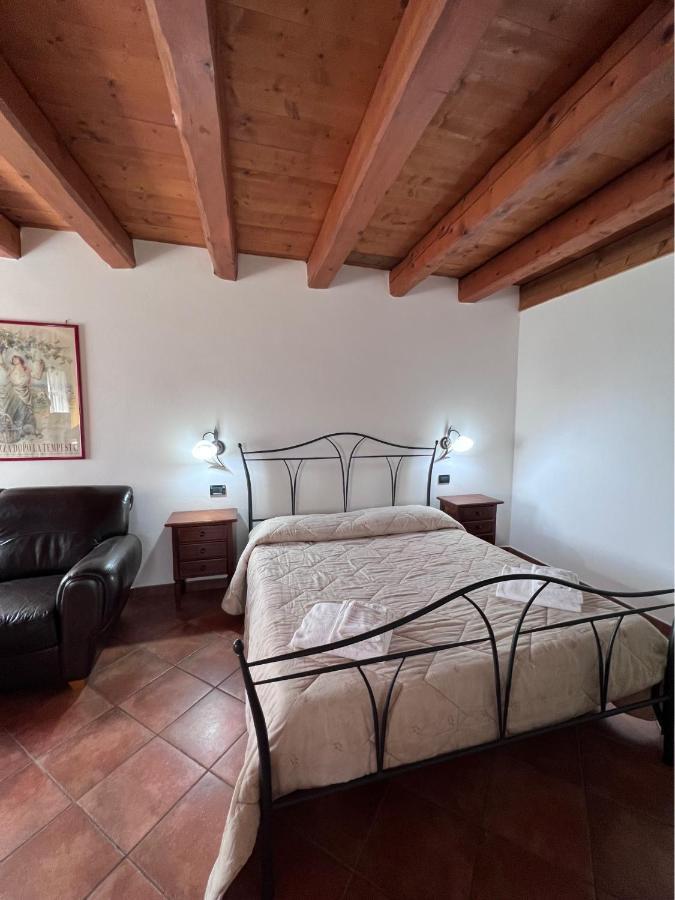 Вілла Agriturismo Principe Pio Crespino Екстер'єр фото