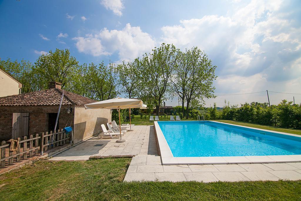 Вілла Agriturismo Principe Pio Crespino Екстер'єр фото
