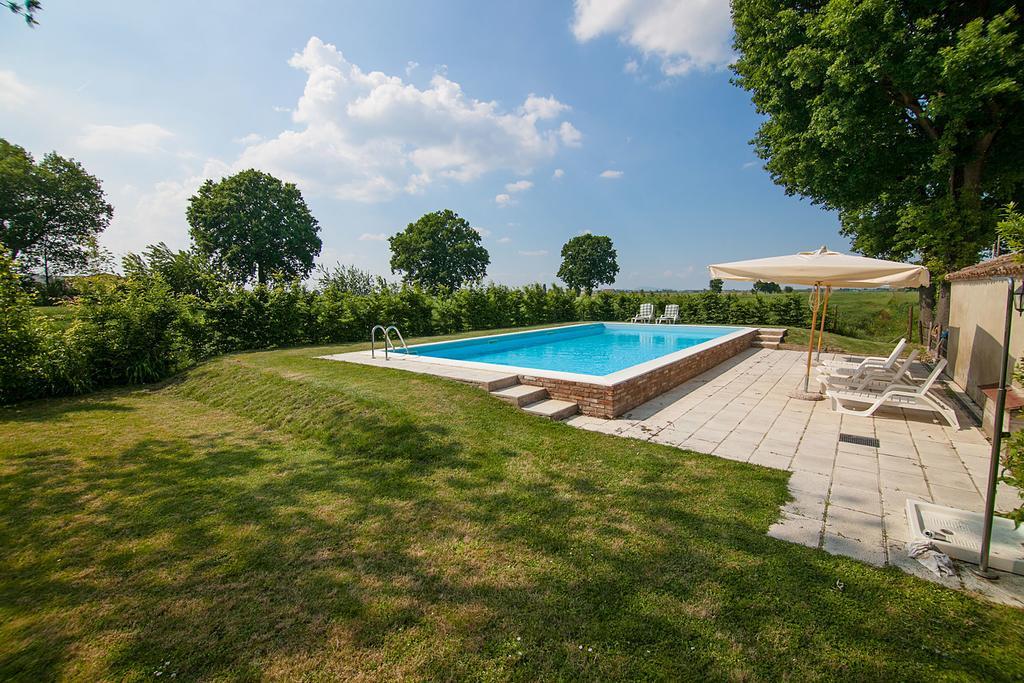 Вілла Agriturismo Principe Pio Crespino Екстер'єр фото