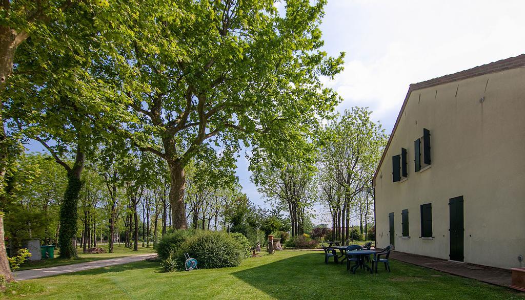 Вілла Agriturismo Principe Pio Crespino Екстер'єр фото