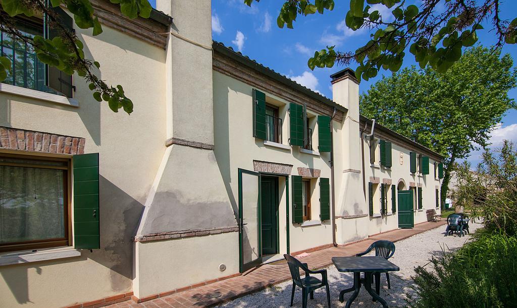 Вілла Agriturismo Principe Pio Crespino Екстер'єр фото