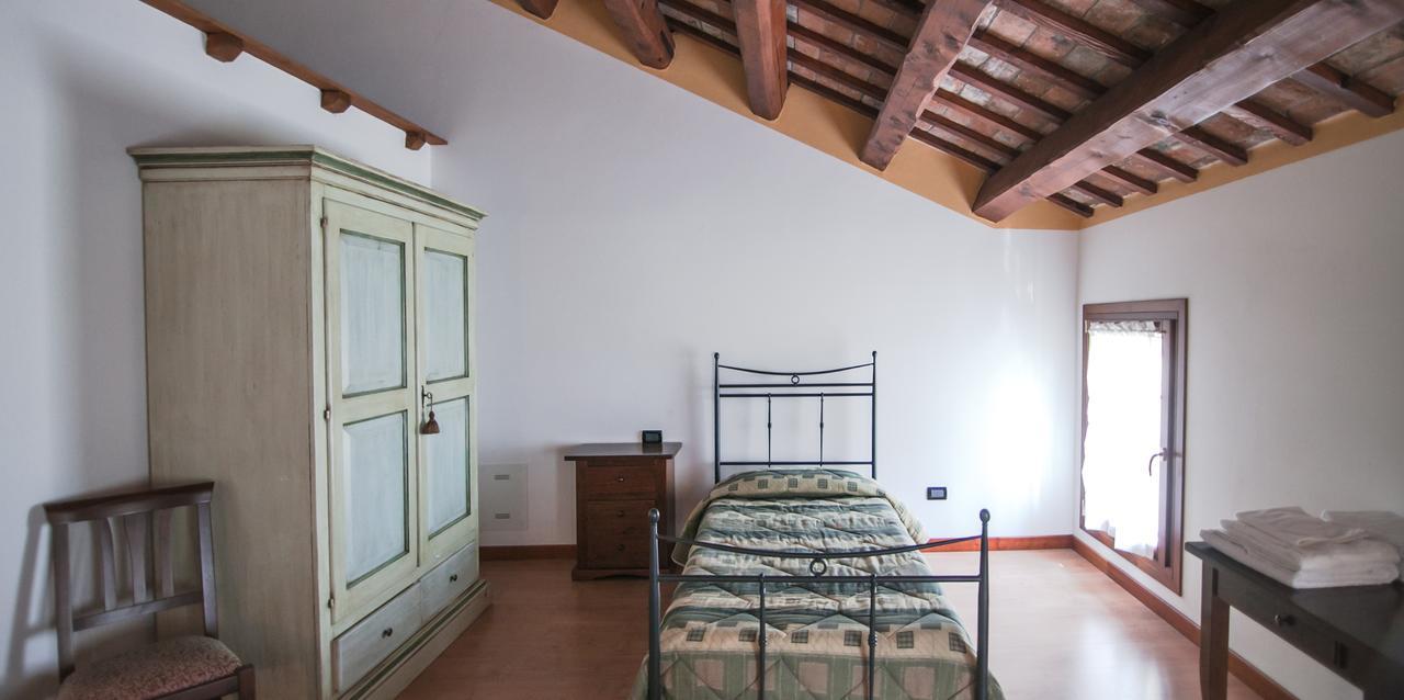 Вілла Agriturismo Principe Pio Crespino Екстер'єр фото